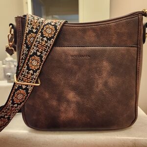 Bostanten Vegan Leather Crossbody